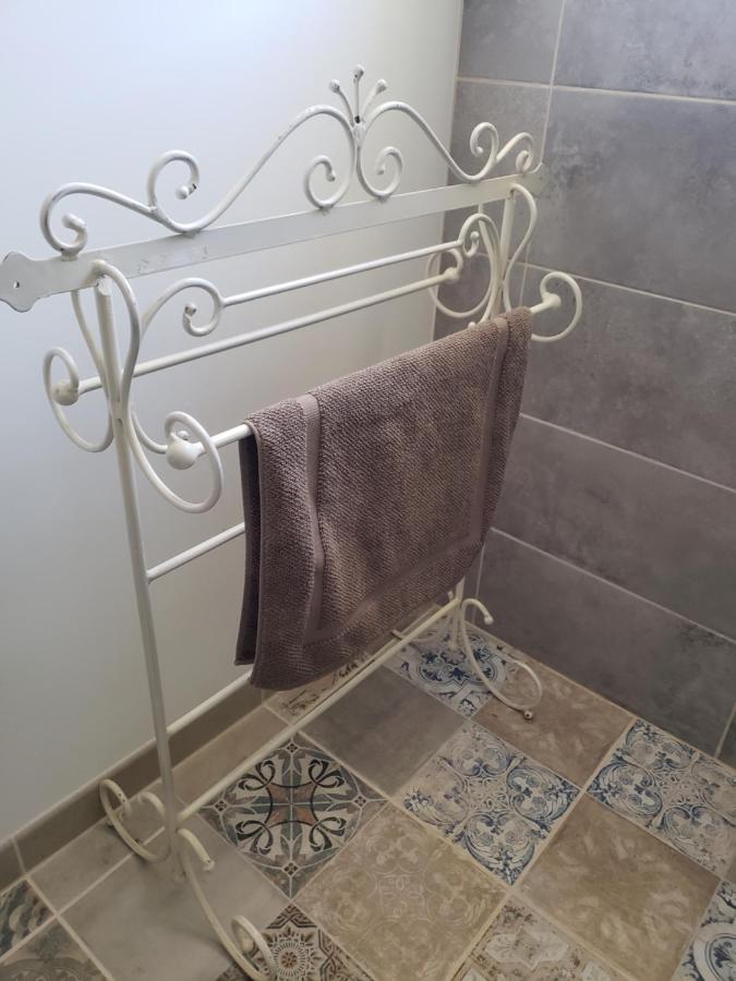 Chez Didier Et Vero Houville-la-Branche Luaran gambar